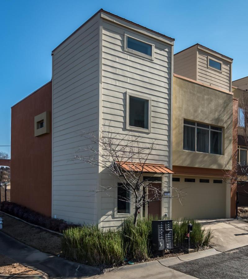 Amazing Downtown Location For Groups! Villa Little Rock Bagian luar foto