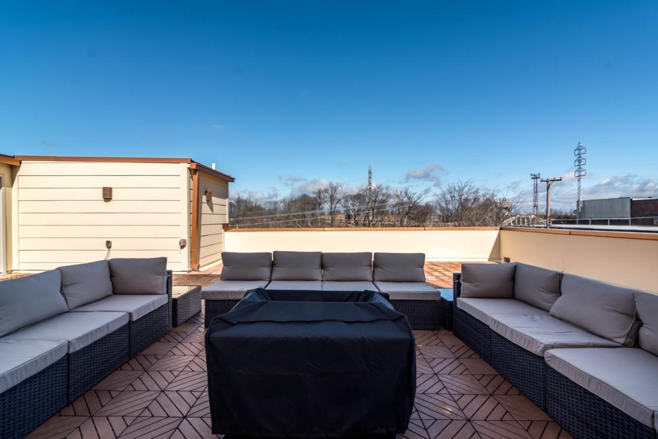 Amazing Downtown Location For Groups! Villa Little Rock Bagian luar foto